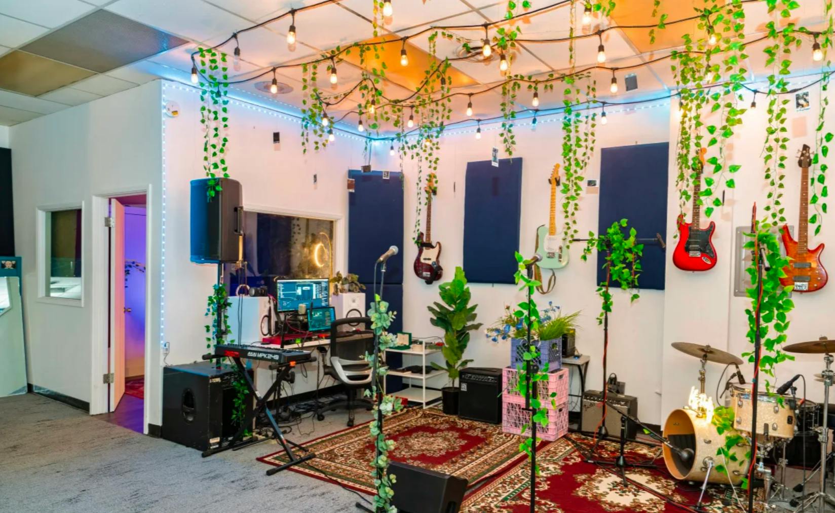 Unique Event Studio With Full Sound System - Private Home for Rent in ...